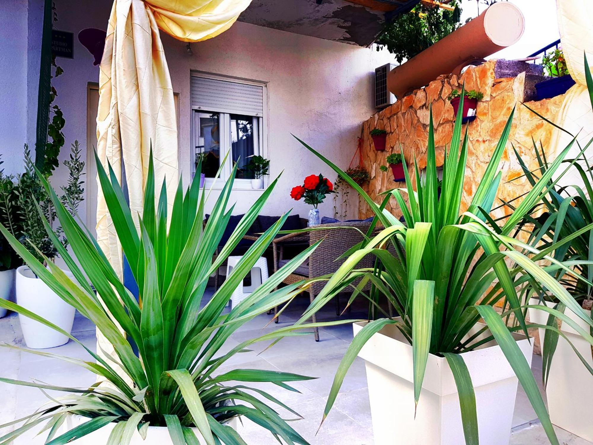 Apartment Lovre Spalato Esterno foto